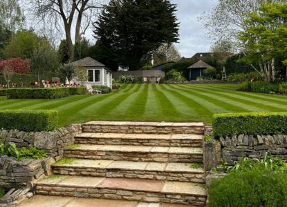 garden design trends Surrey